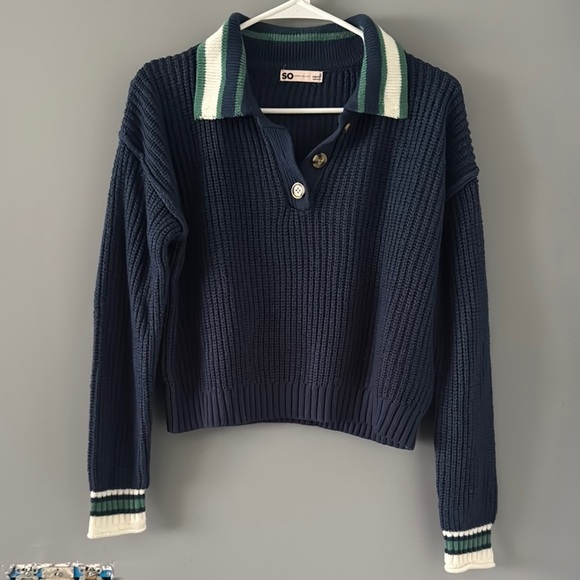 SO Sweaters - SO Blue V-Neck Sweater with‎ Collegiate Style